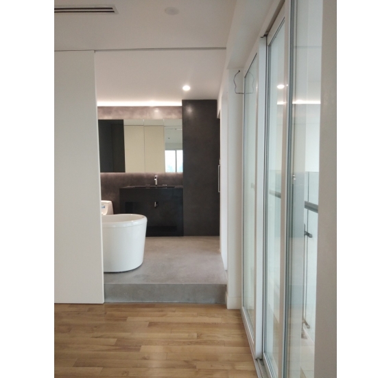 Vệ sinh căn hộ cao cấp - Đảo Kim Cương Quận 2